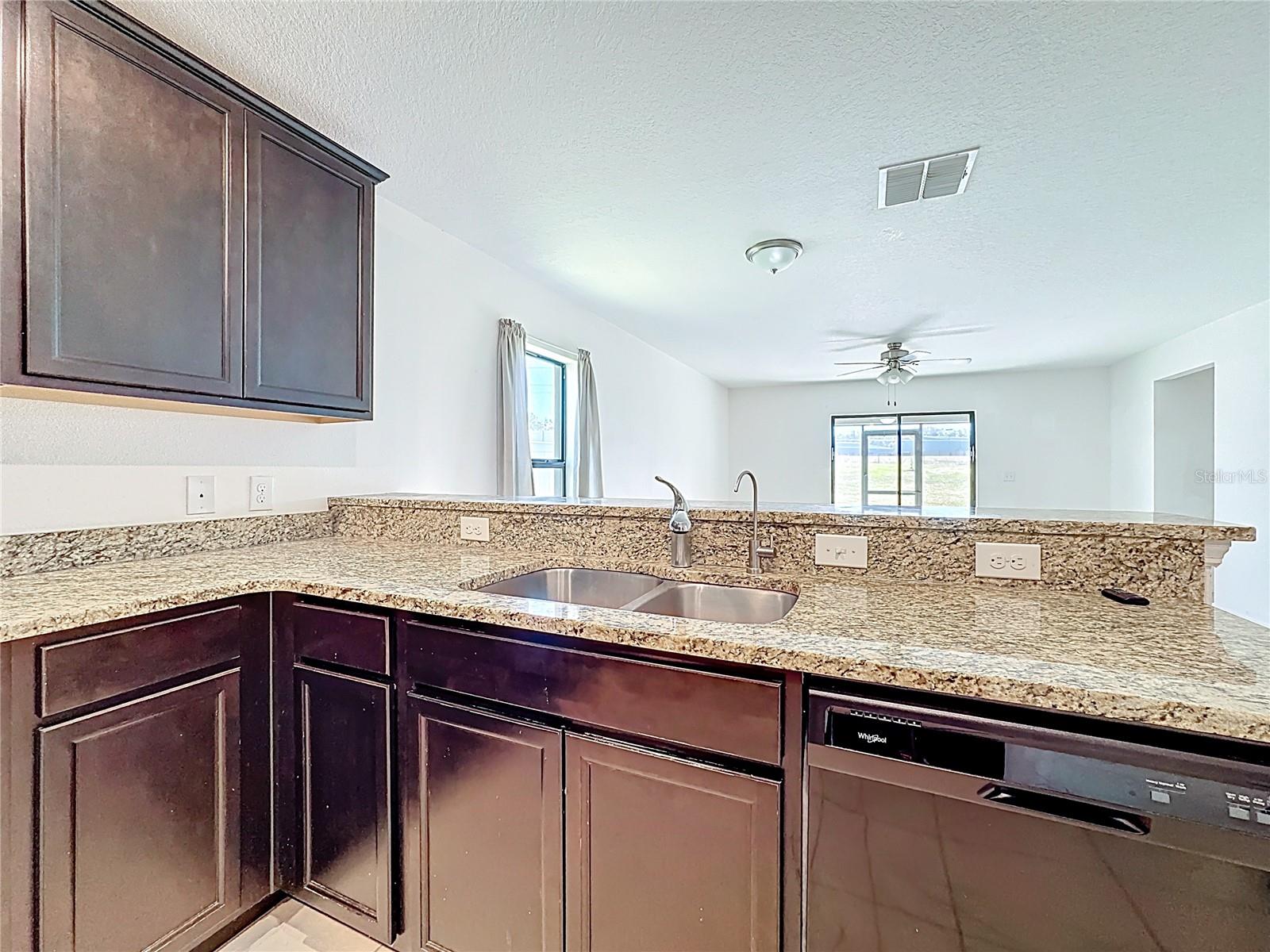 RIDGE/SWAN LAKE - Residential