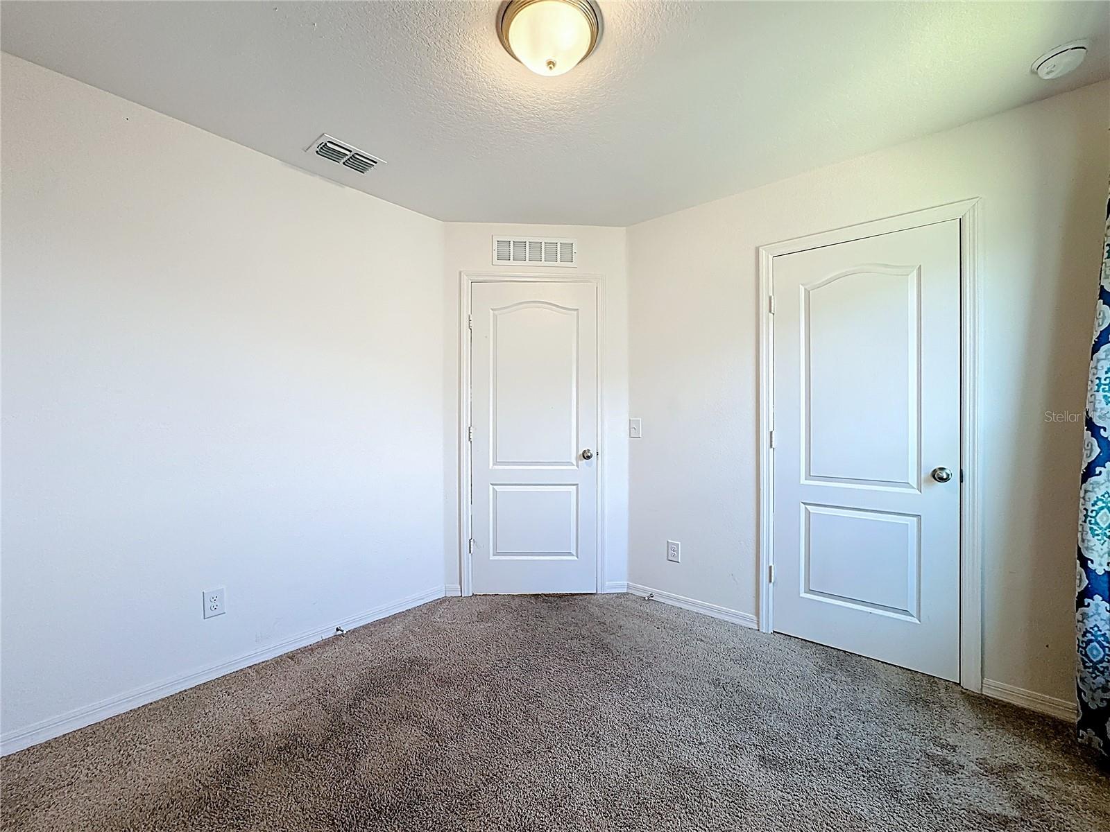 RIDGE/SWAN LAKE - Residential