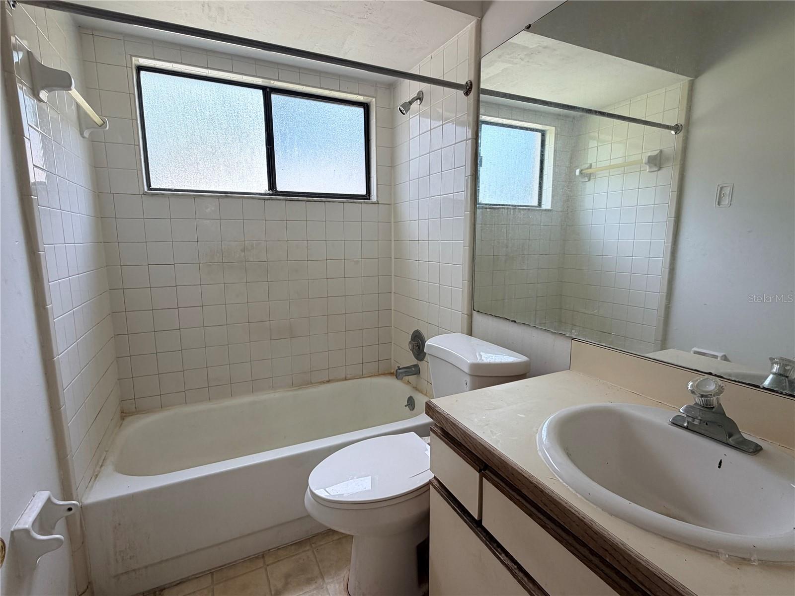 WINDSONG ESTATES - Residential