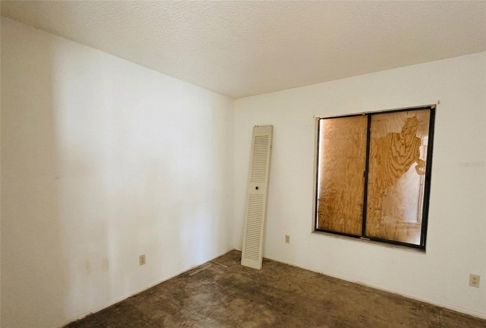 WINDSONG ESTATES - Residential