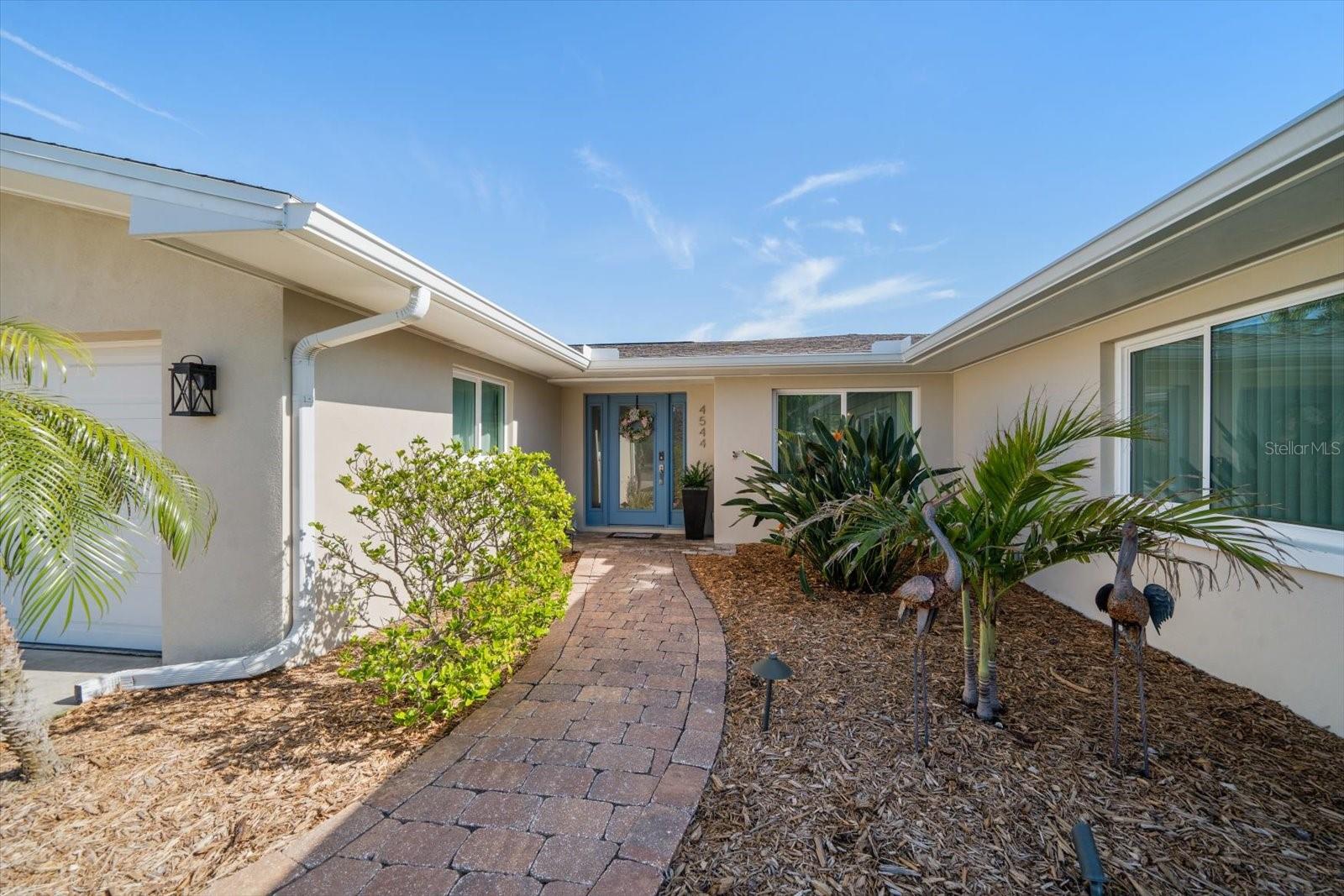 4544 HARBOR HILLS DRIVE