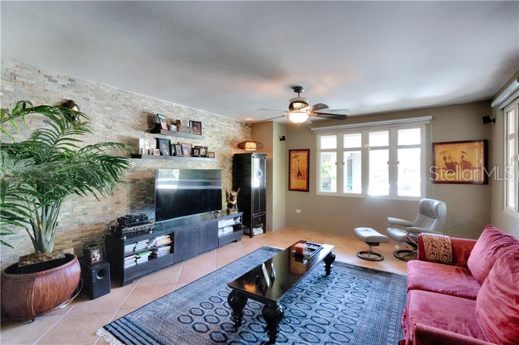 DORADO BEACH EAST - Residential