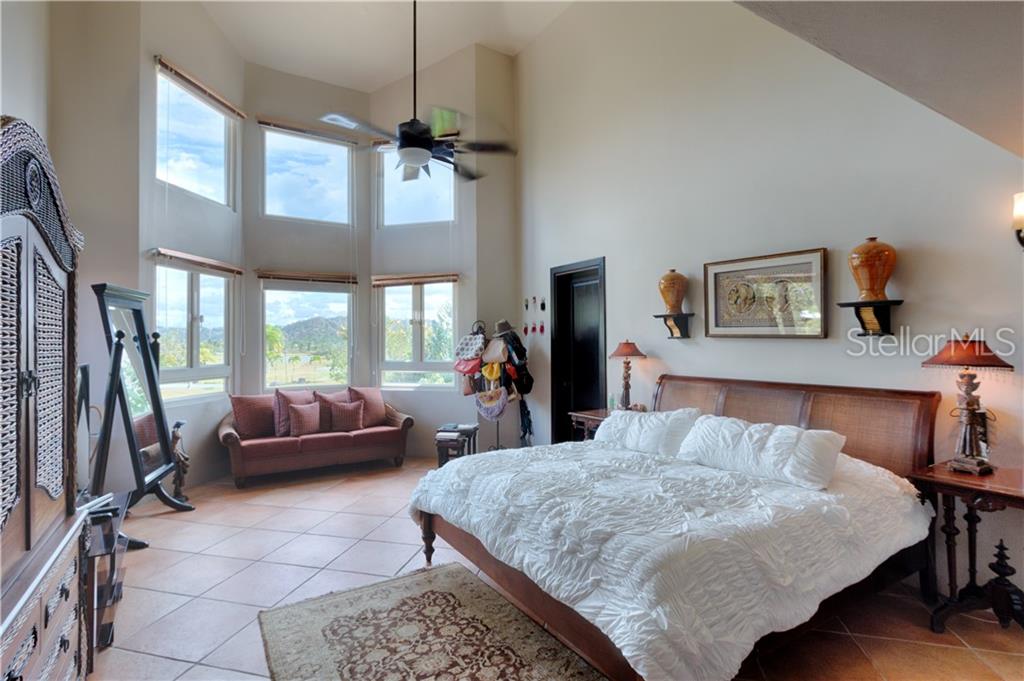 DORADO BEACH EAST - Residential