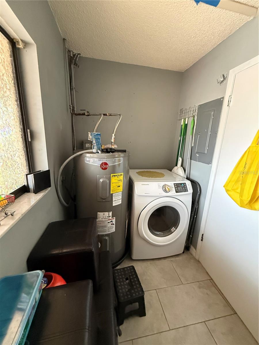 BRANDYWINE CONDO 01 - Residential