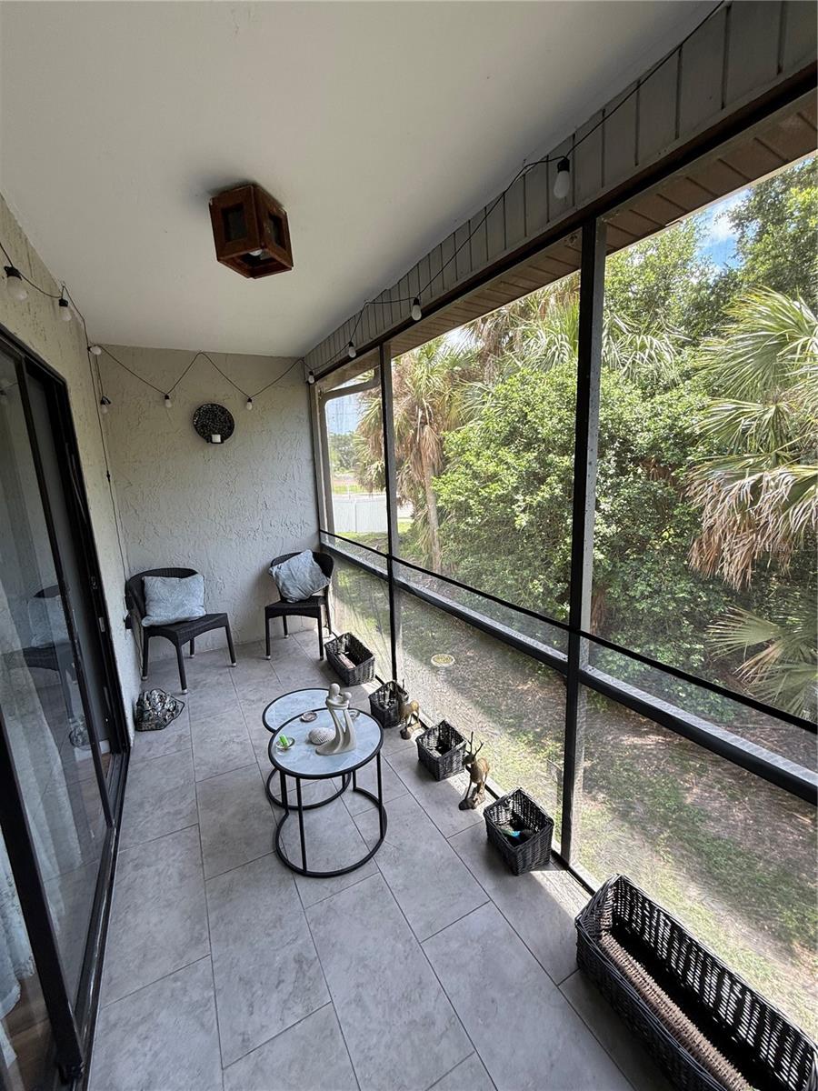 BRANDYWINE CONDO 01 - Residential