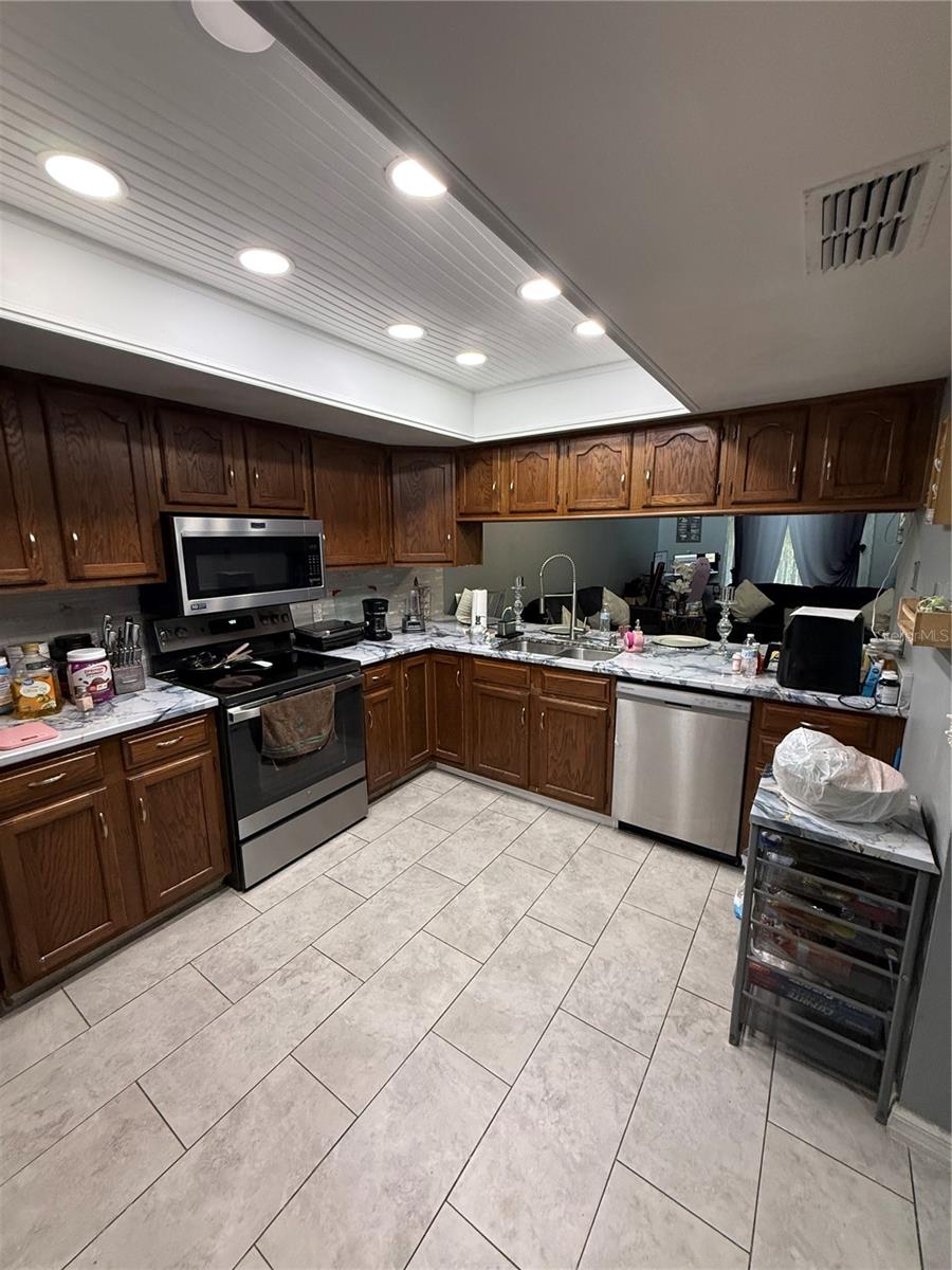 BRANDYWINE CONDO 01 - Residential