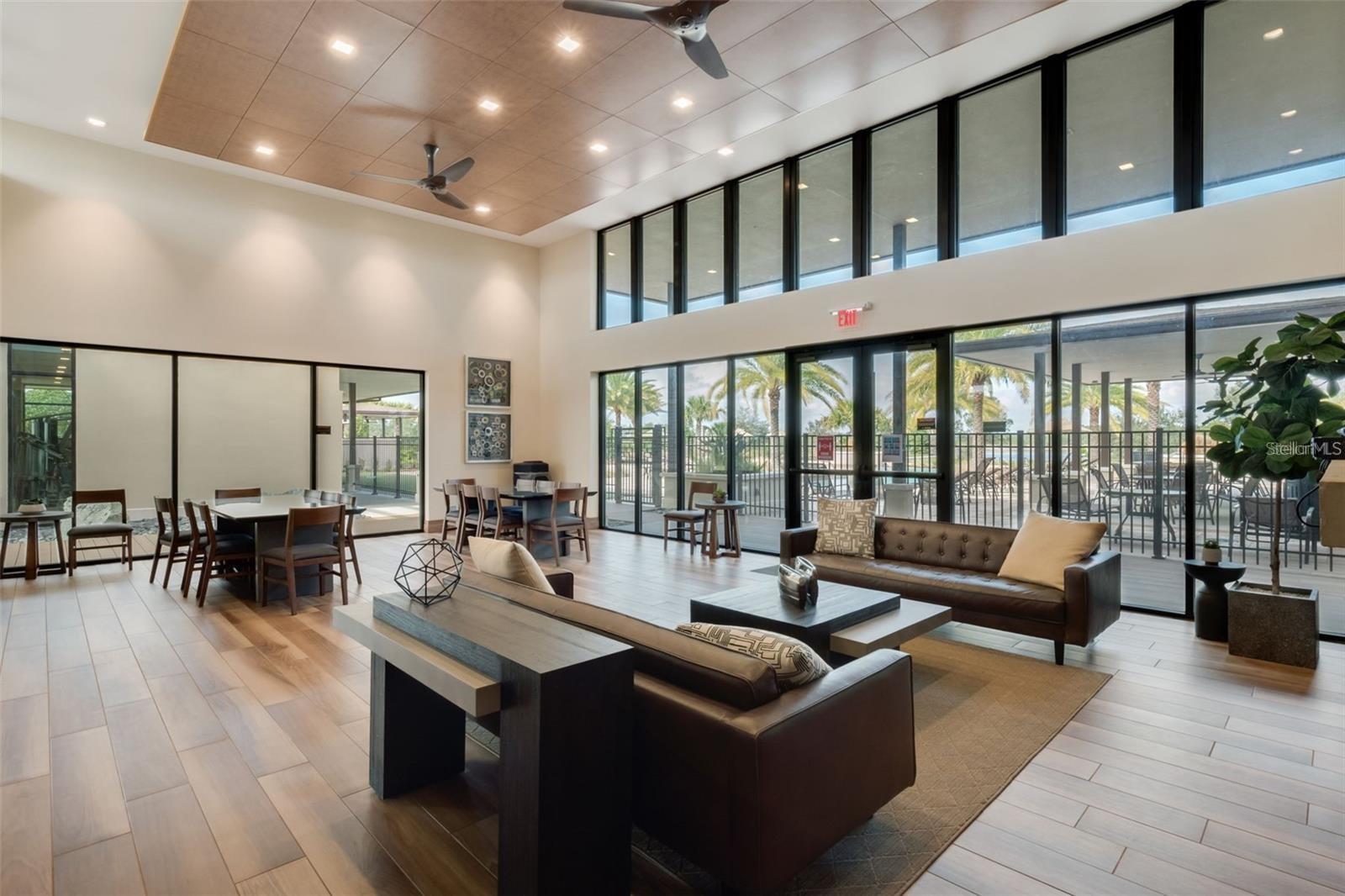 HAWKSMOOR PH 4 - Residential