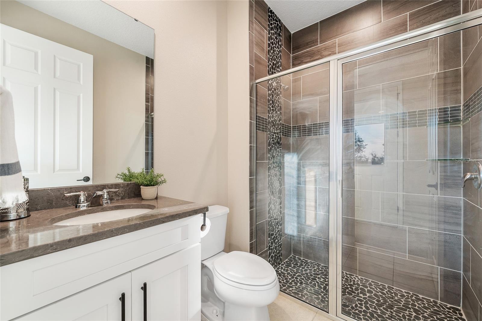 HAWKSMOOR PH 4 - Residential