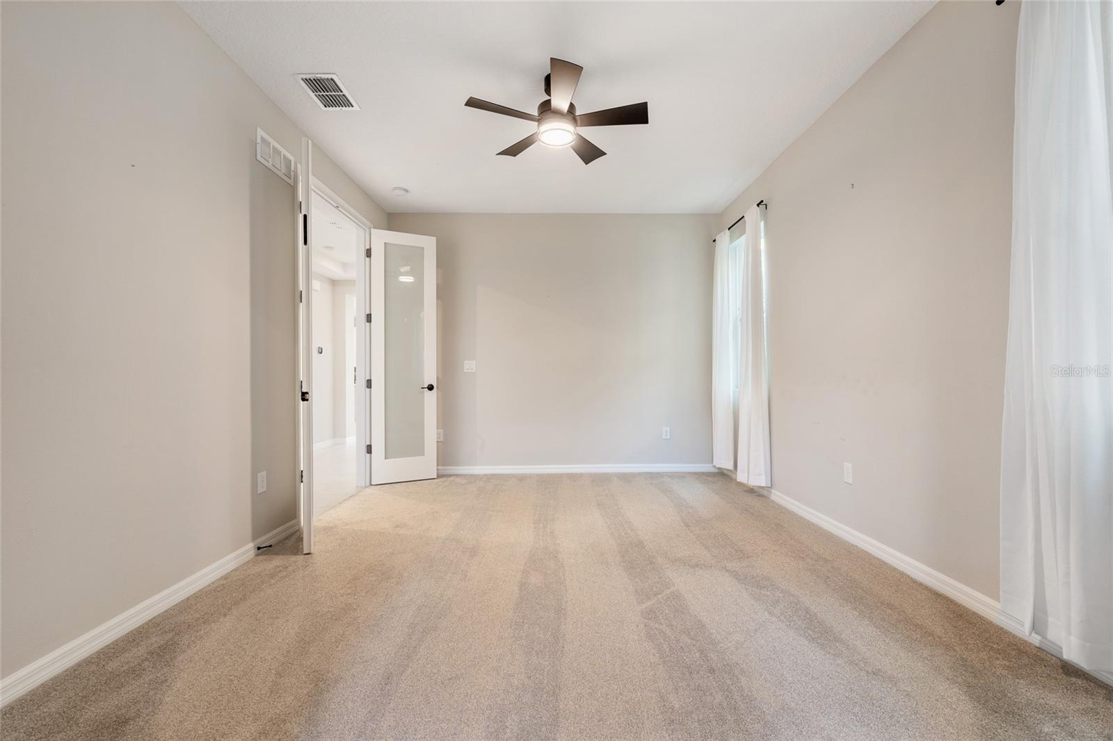 HAWKSMOOR PH 4 - Residential