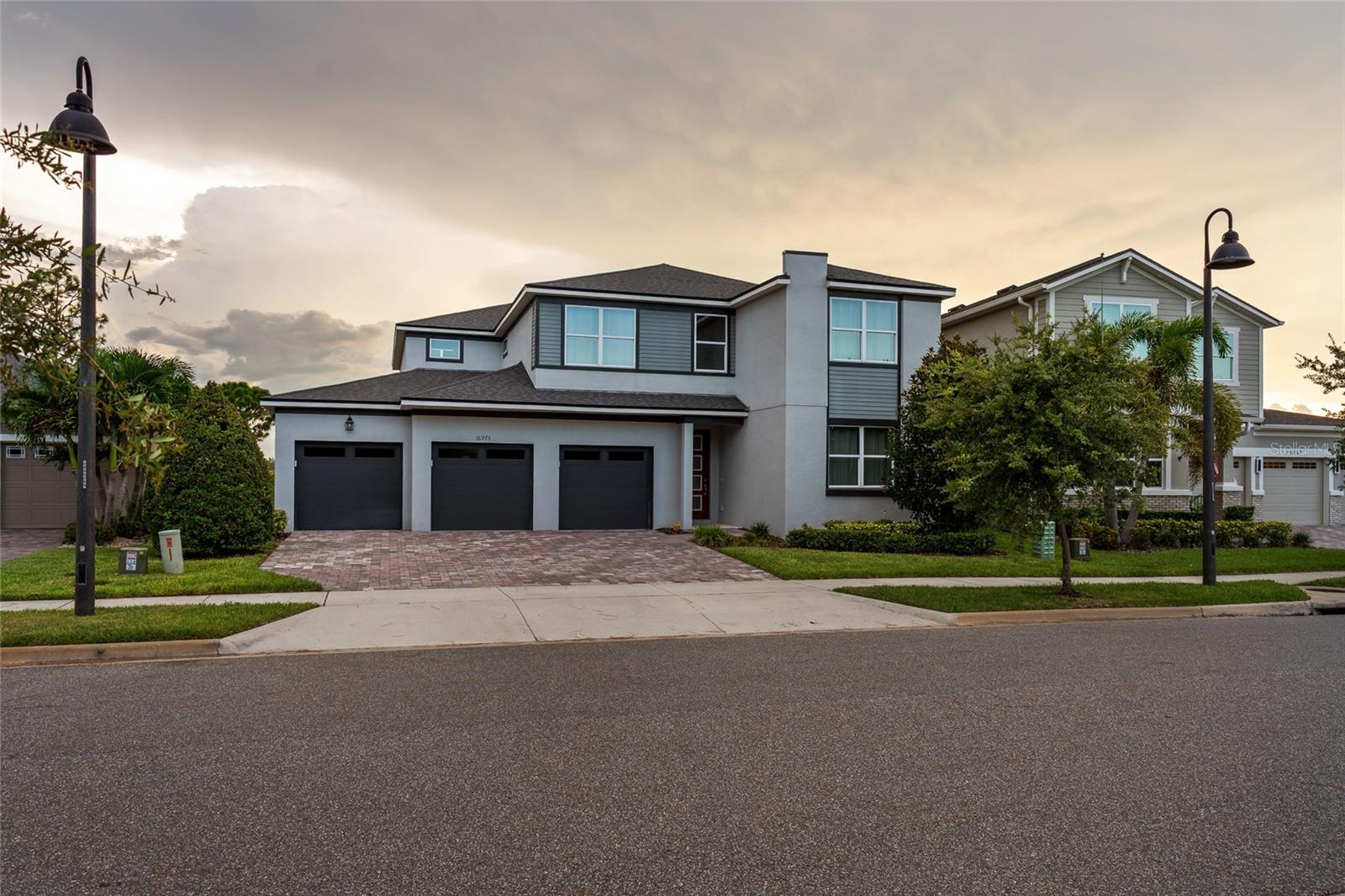 HAWKSMOOR PH 4 - Residential