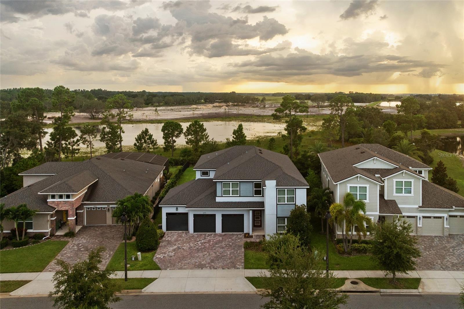 HAWKSMOOR PH 4 - Residential