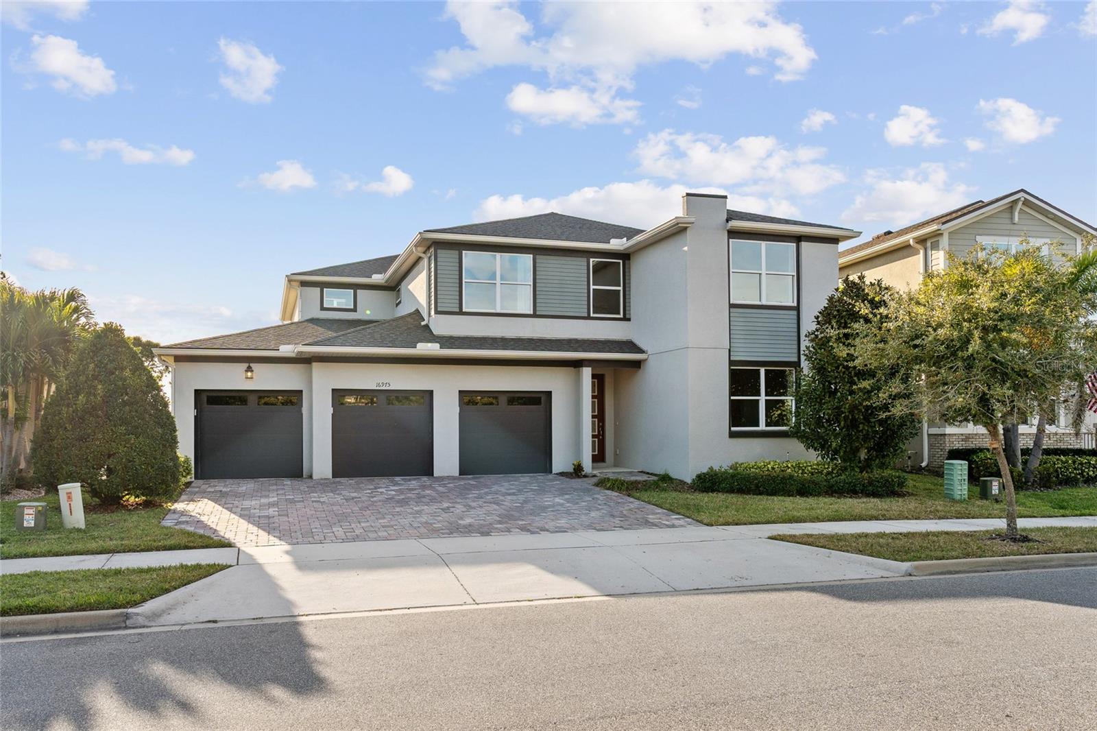 HAWKSMOOR PH 4 - Residential