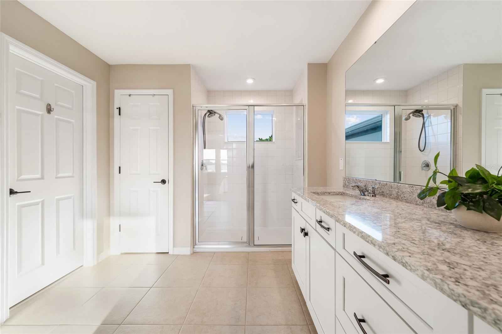 HAWKSMOOR PH 4 - Residential