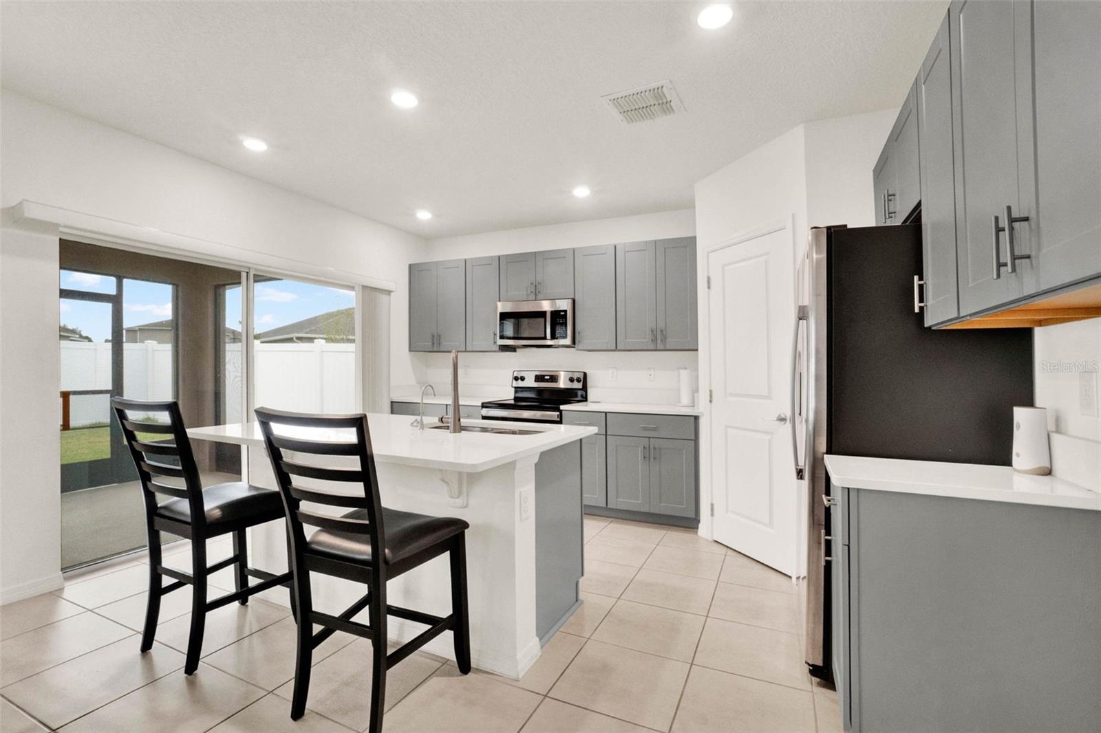 570 PINK IBIS BEND