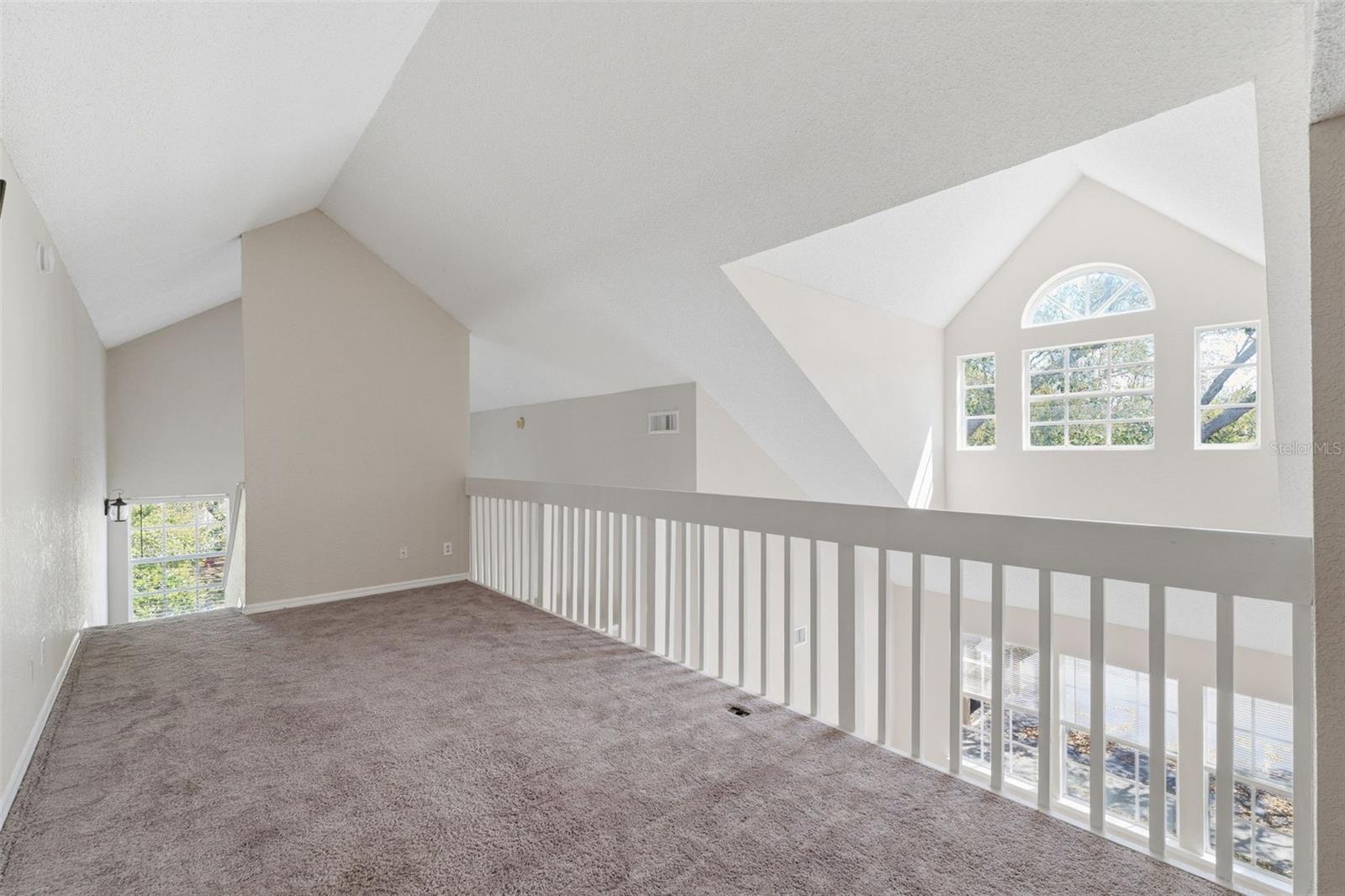 BENTLEY AT COBBS LANDING CONDO THE - Residential