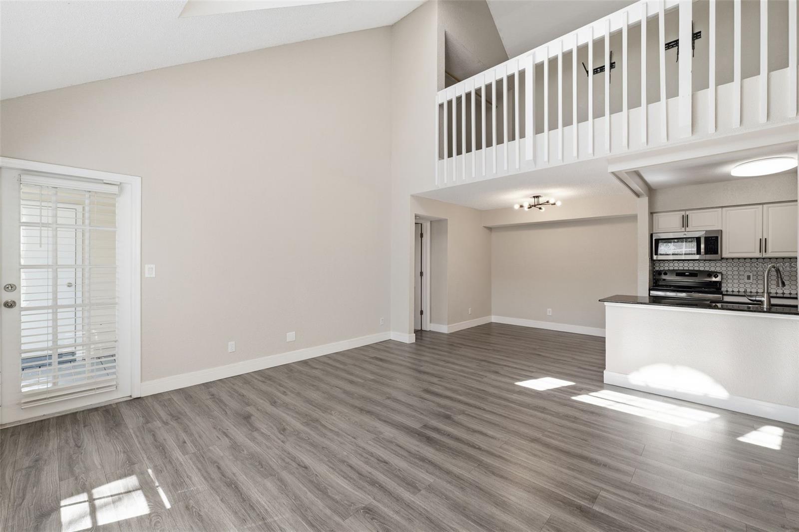 BENTLEY AT COBBS LANDING CONDO THE - Residential