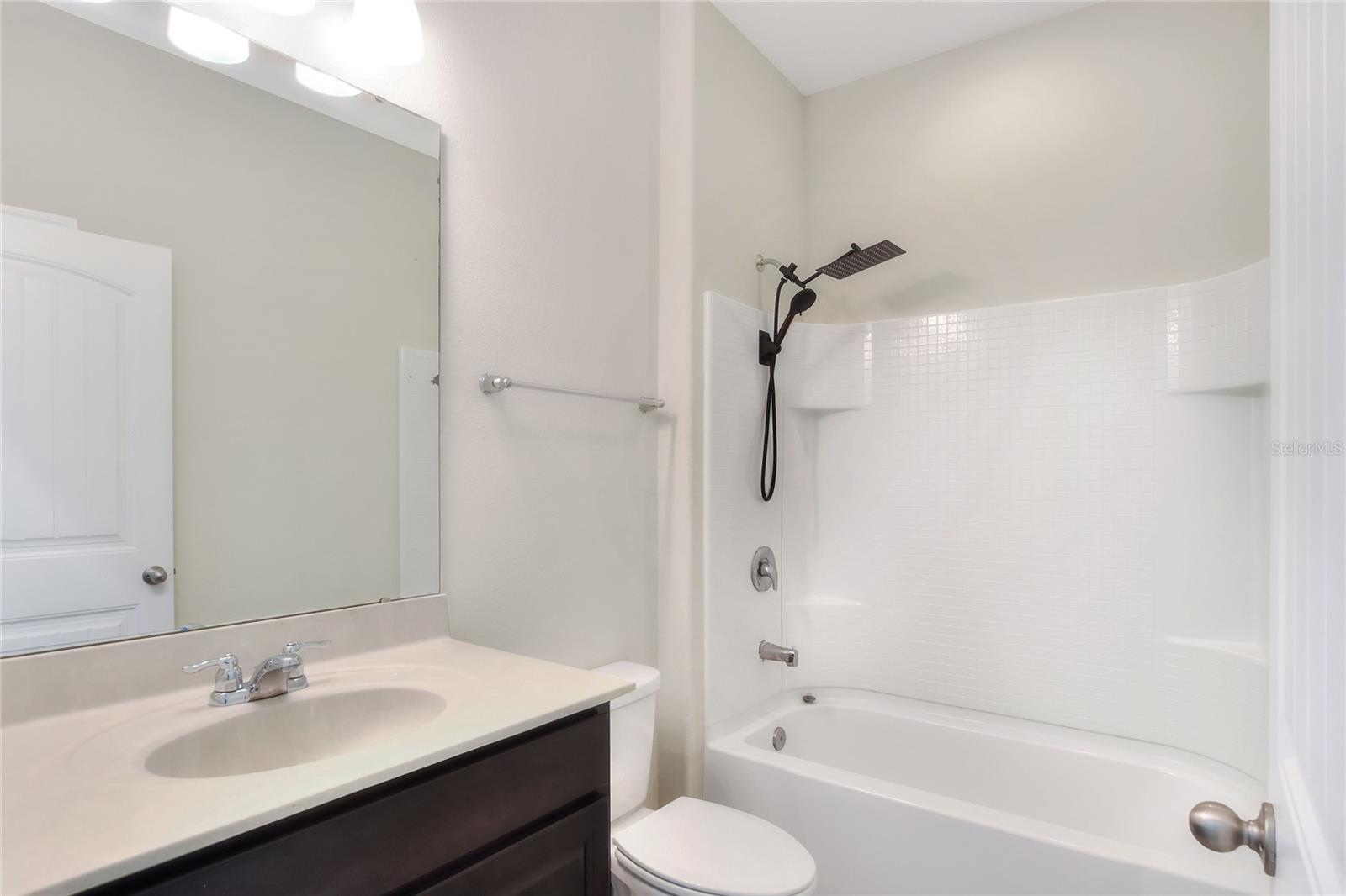 WIND MEADOWS - Residential Lease