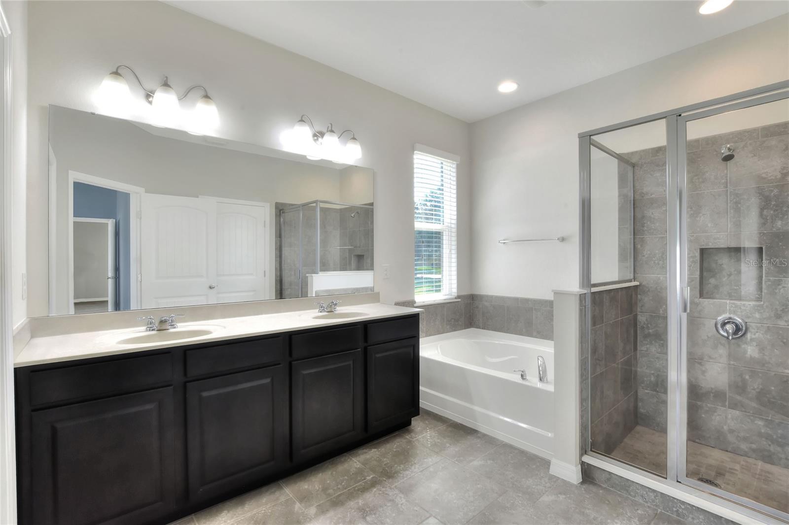 WIND MEADOWS - Residential Lease
