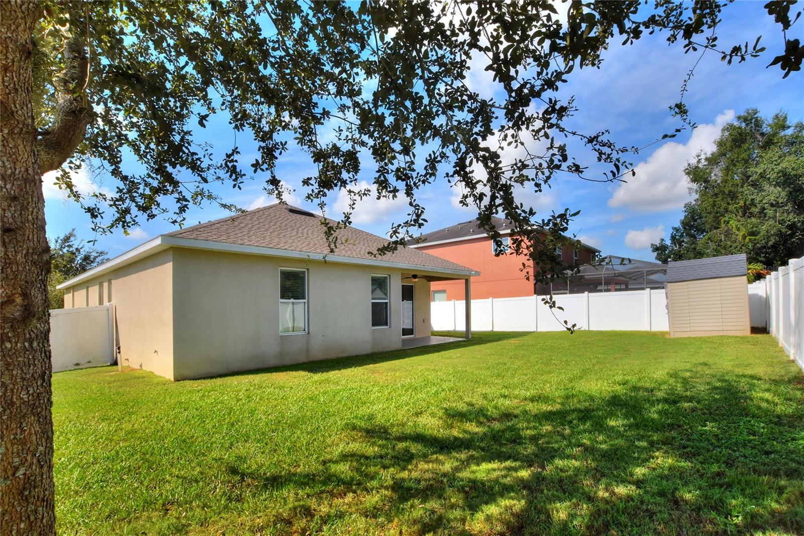 WIND MEADOWS - Residential Lease