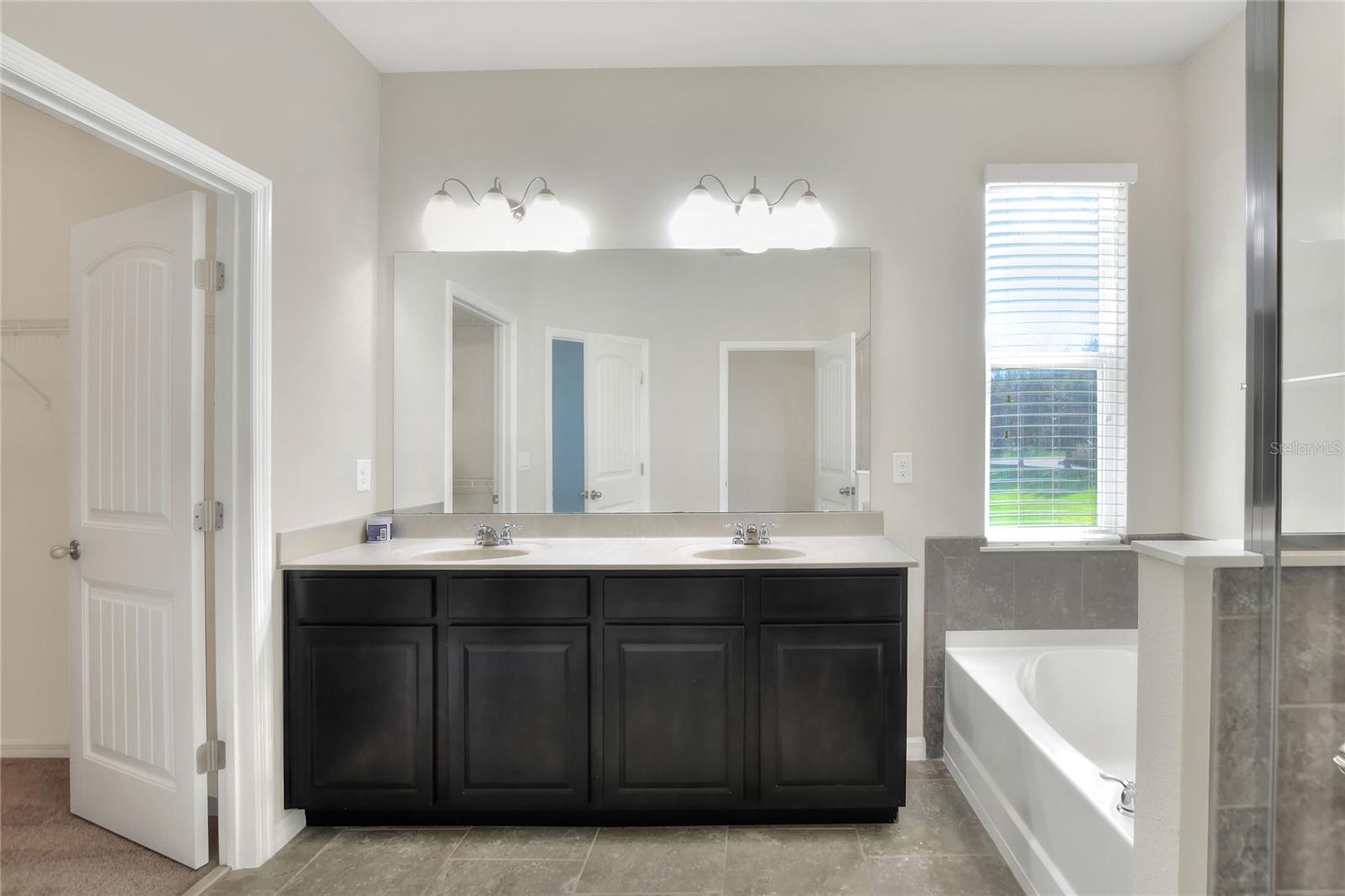 WIND MEADOWS - Residential Lease
