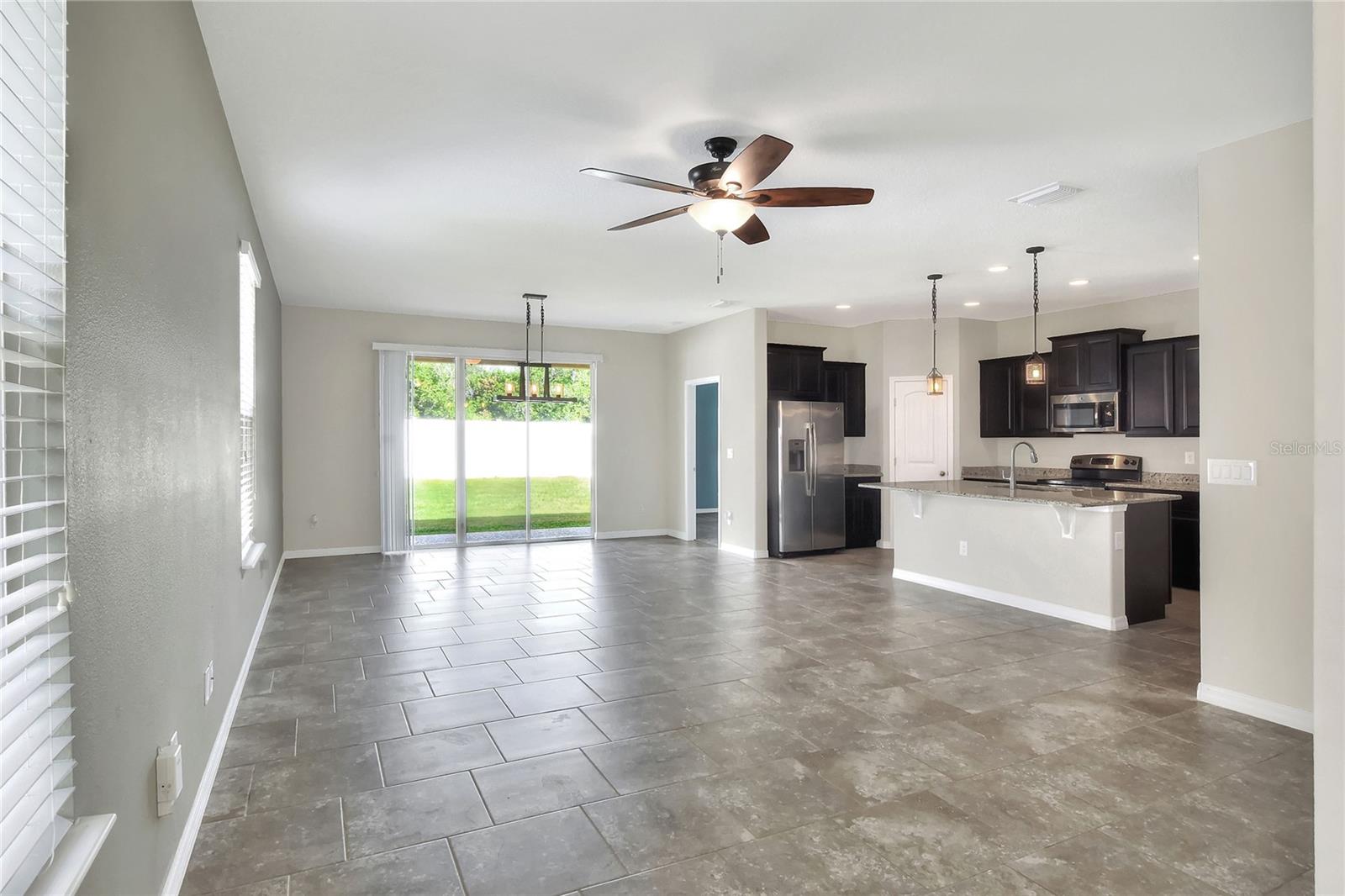 WIND MEADOWS - Residential Lease