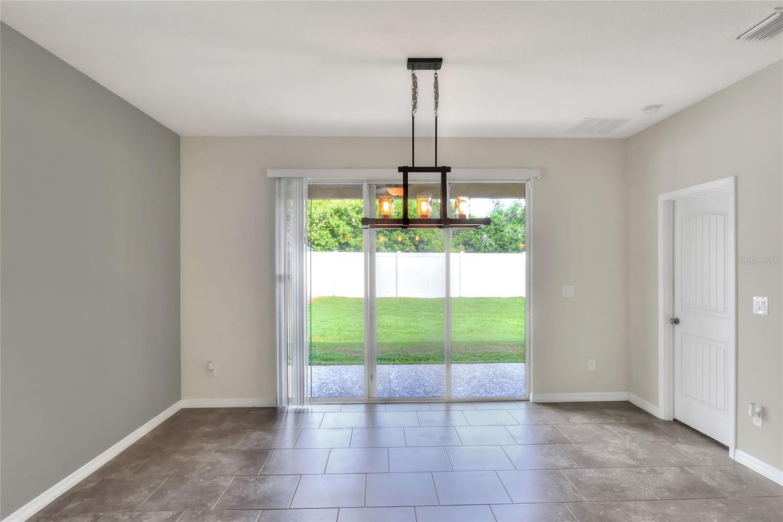 WIND MEADOWS - Residential Lease