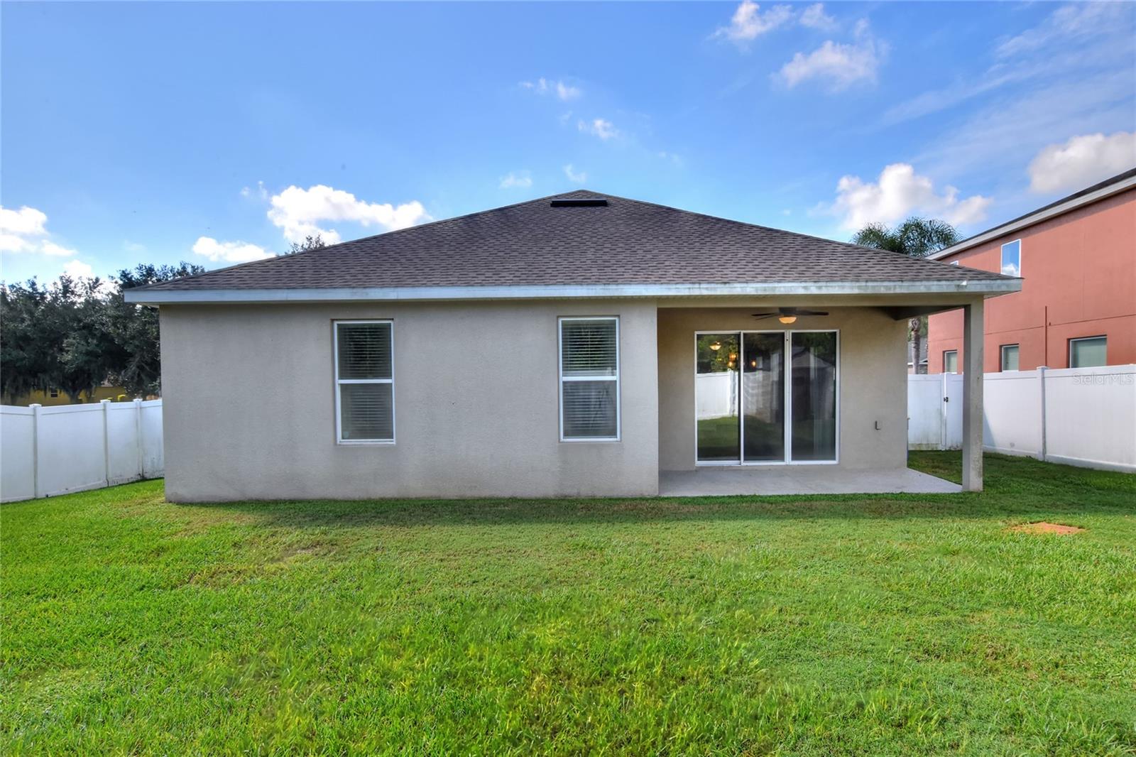 WIND MEADOWS - Residential Lease