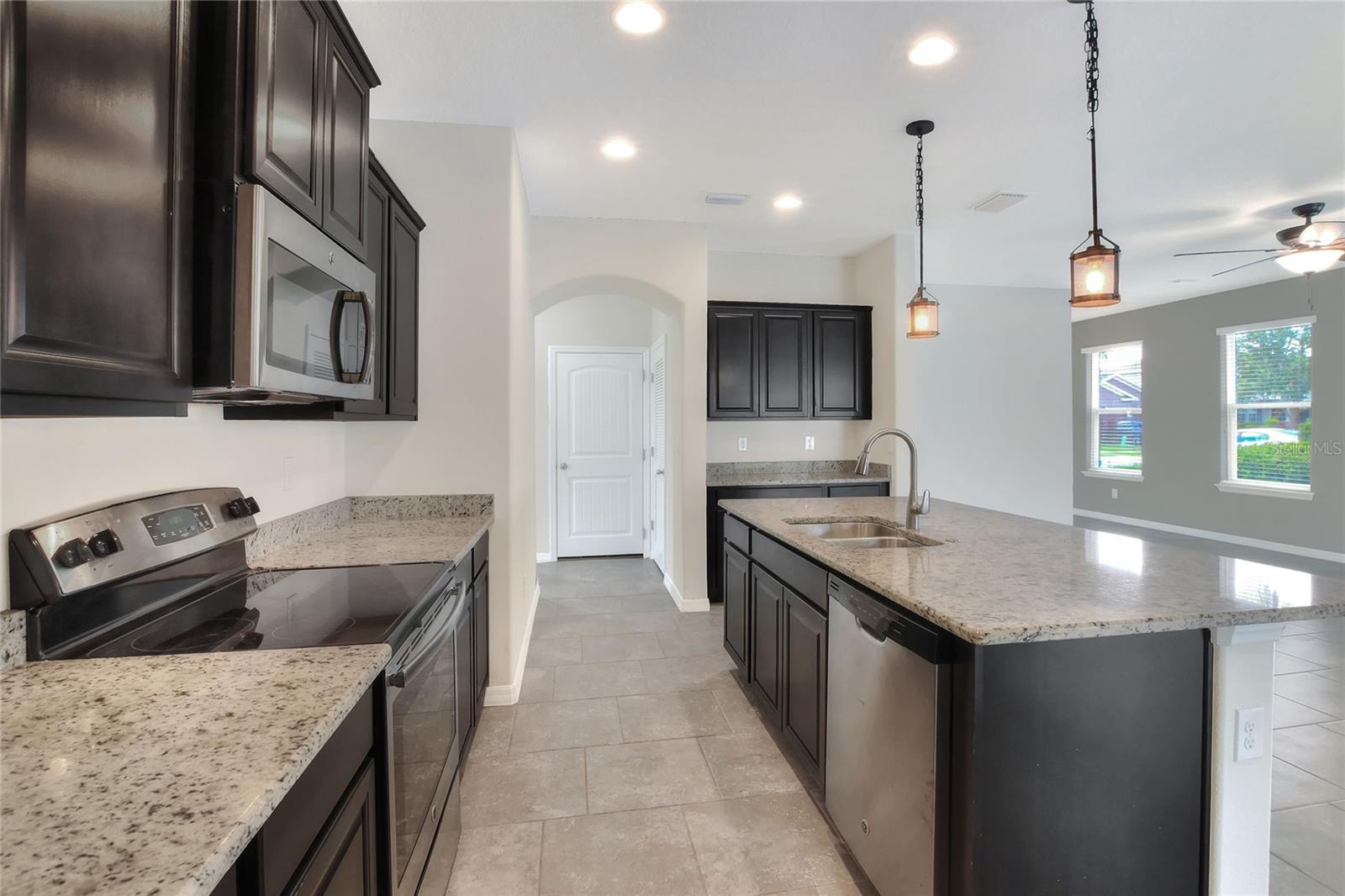WIND MEADOWS - Residential Lease