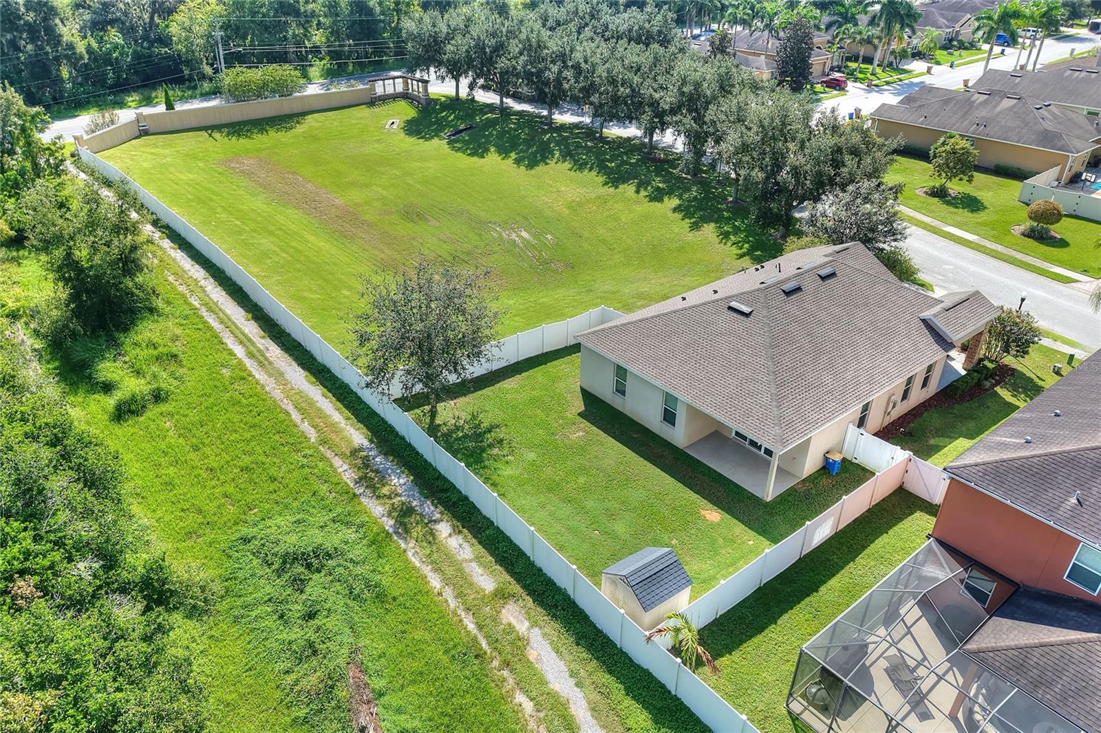 WIND MEADOWS - Residential Lease