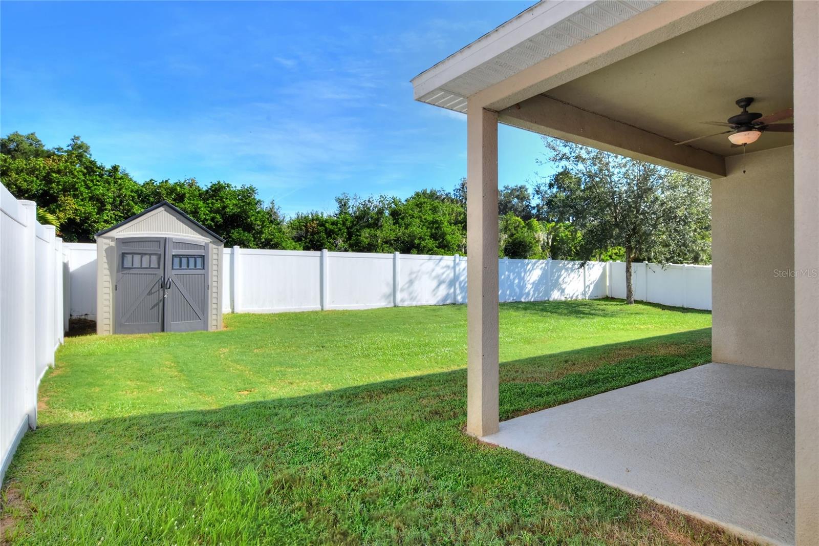WIND MEADOWS - Residential Lease