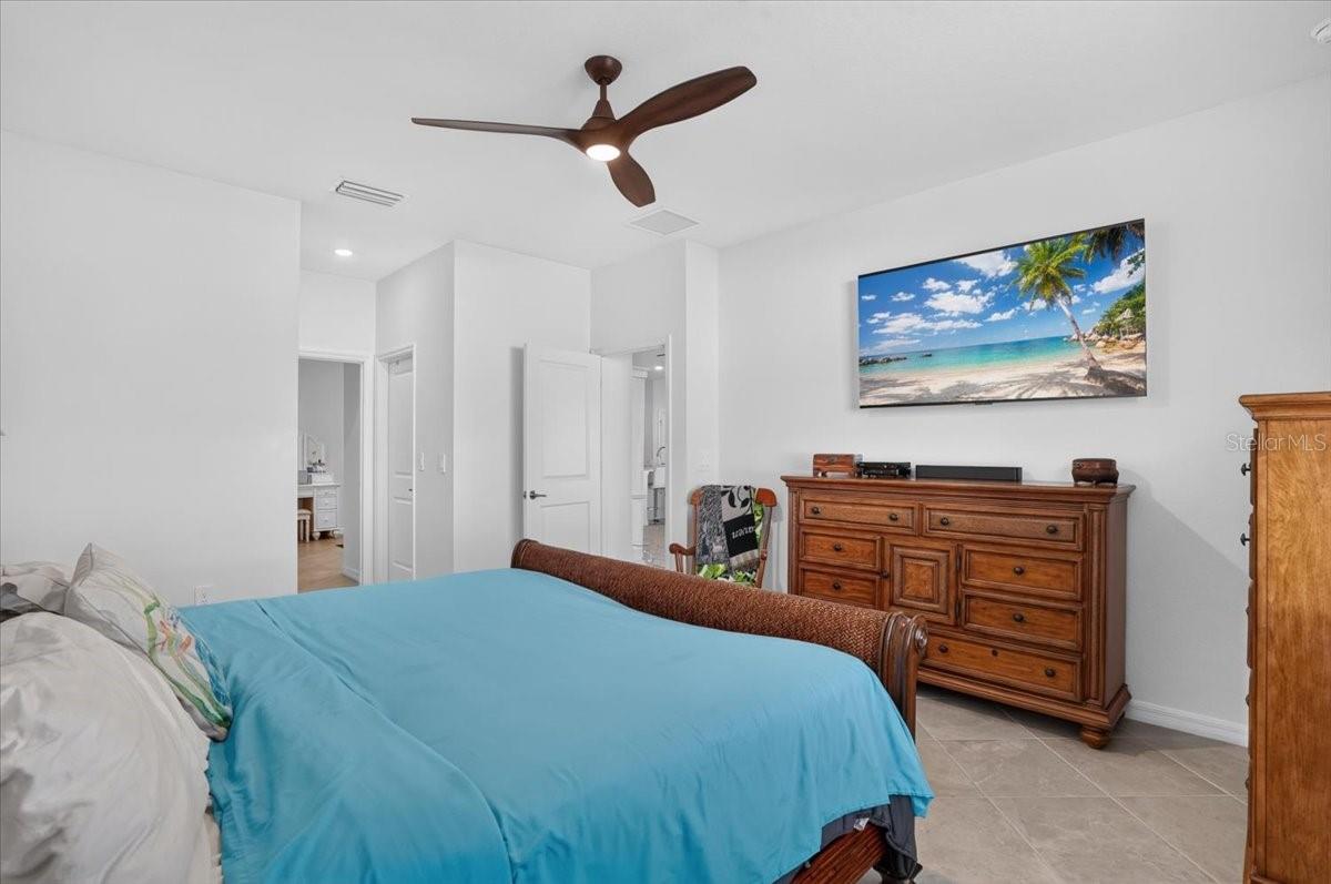 Picture for the property A4703635, 3 beds, 3 baths