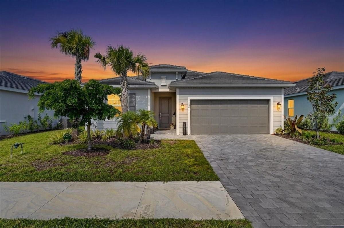 Picture for the property A4703635, 3 beds, 3 baths