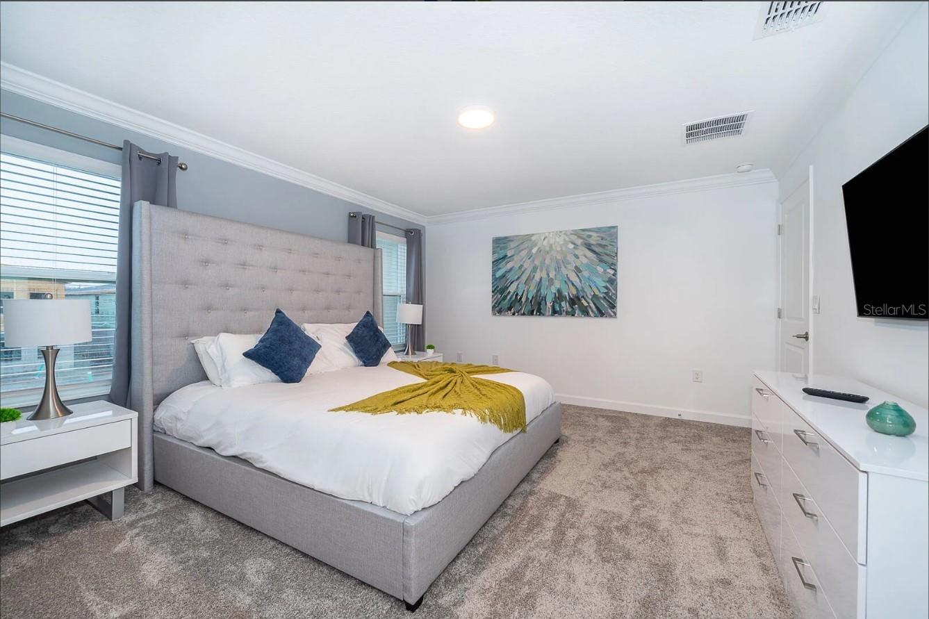 COVE AT STOREY LAKE 4 - Residential Lease