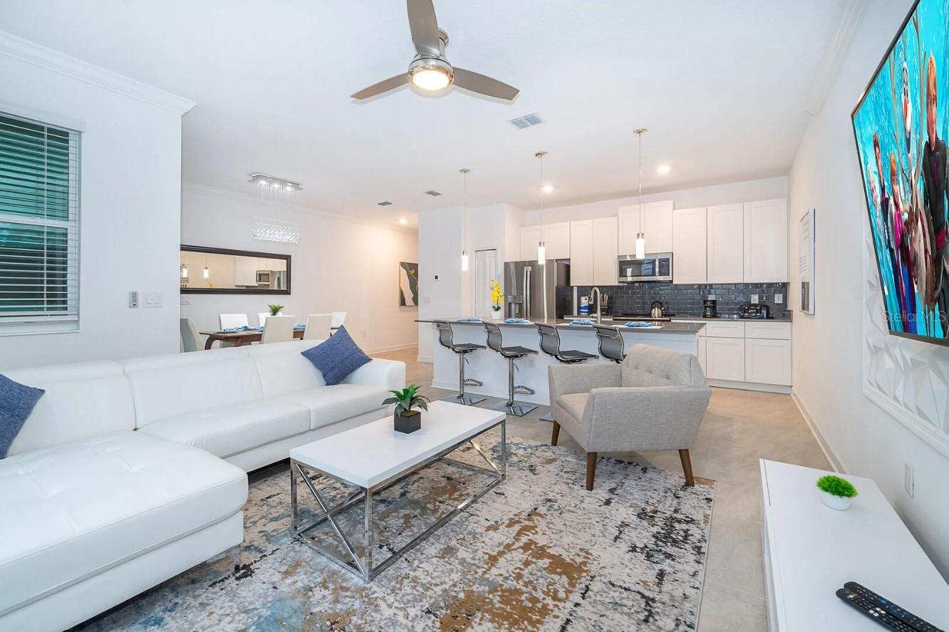 COVE AT STOREY LAKE 4 - Residential Lease