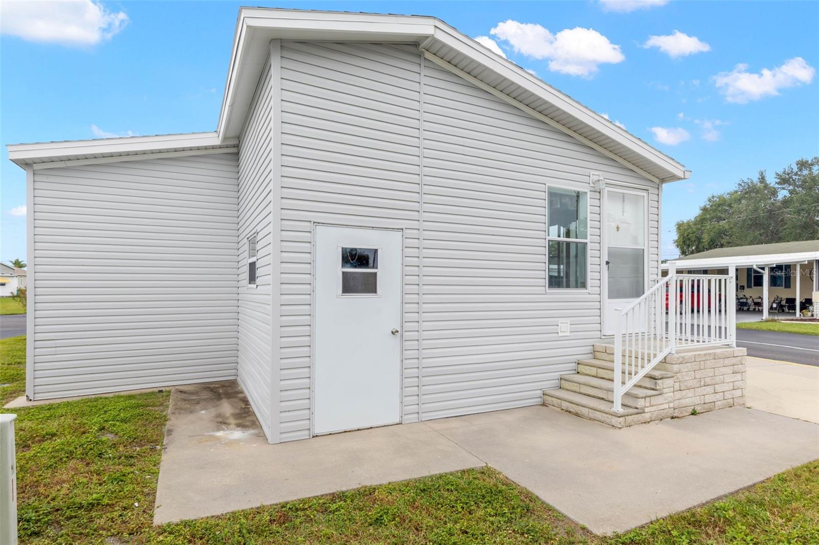 166 AMERICANA COURT NE 224