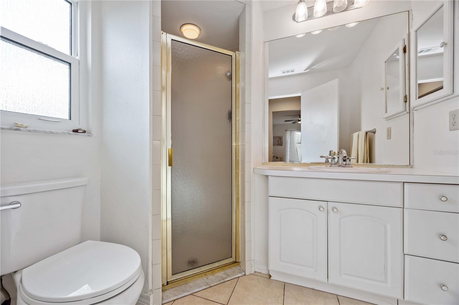 CHESTNUT CREEK LAKES OF - Residential