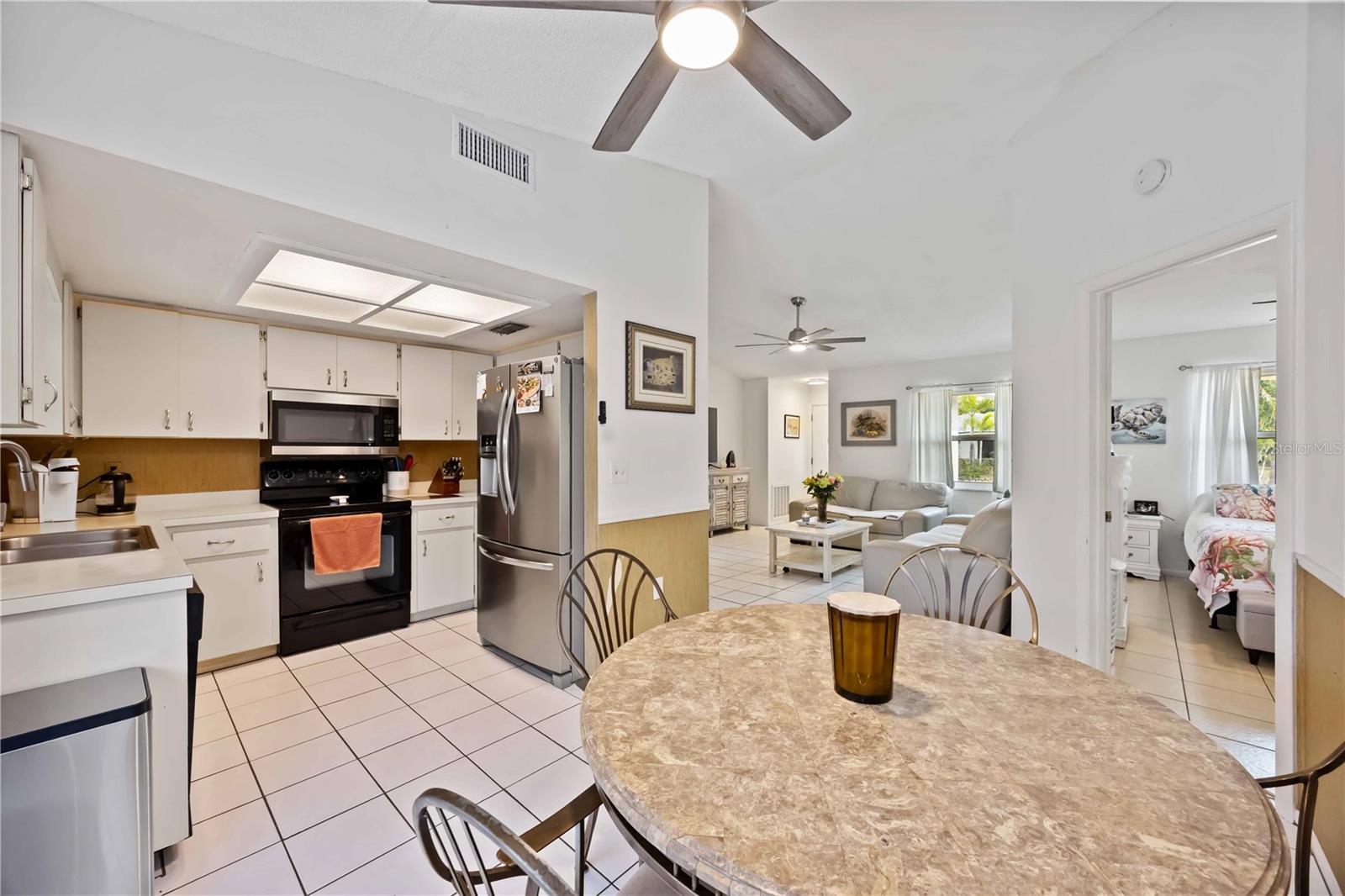 CHESTNUT CREEK LAKES OF - Residential