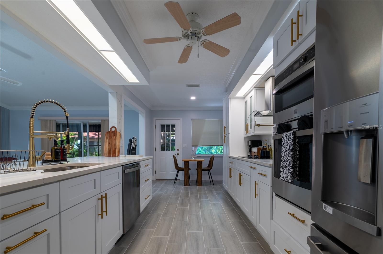 ARBOR OAKS PH 2 - Residential Lease