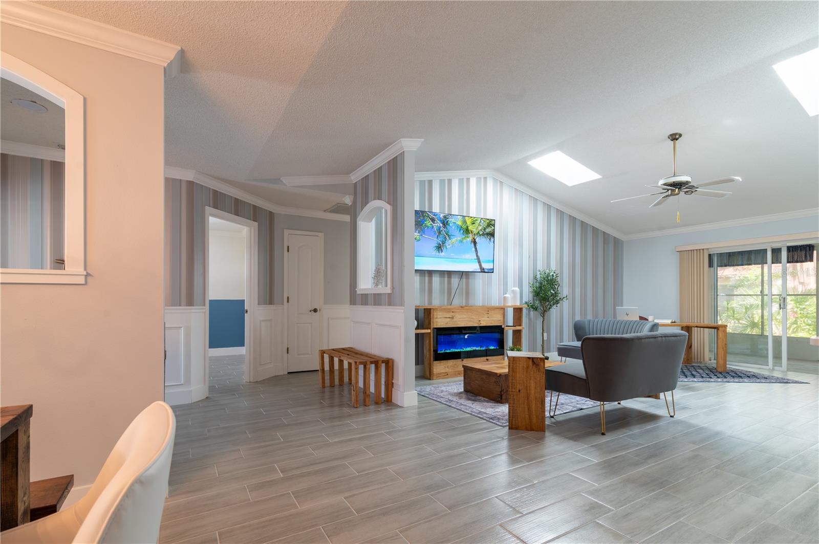 ARBOR OAKS PH 2 - Residential Lease