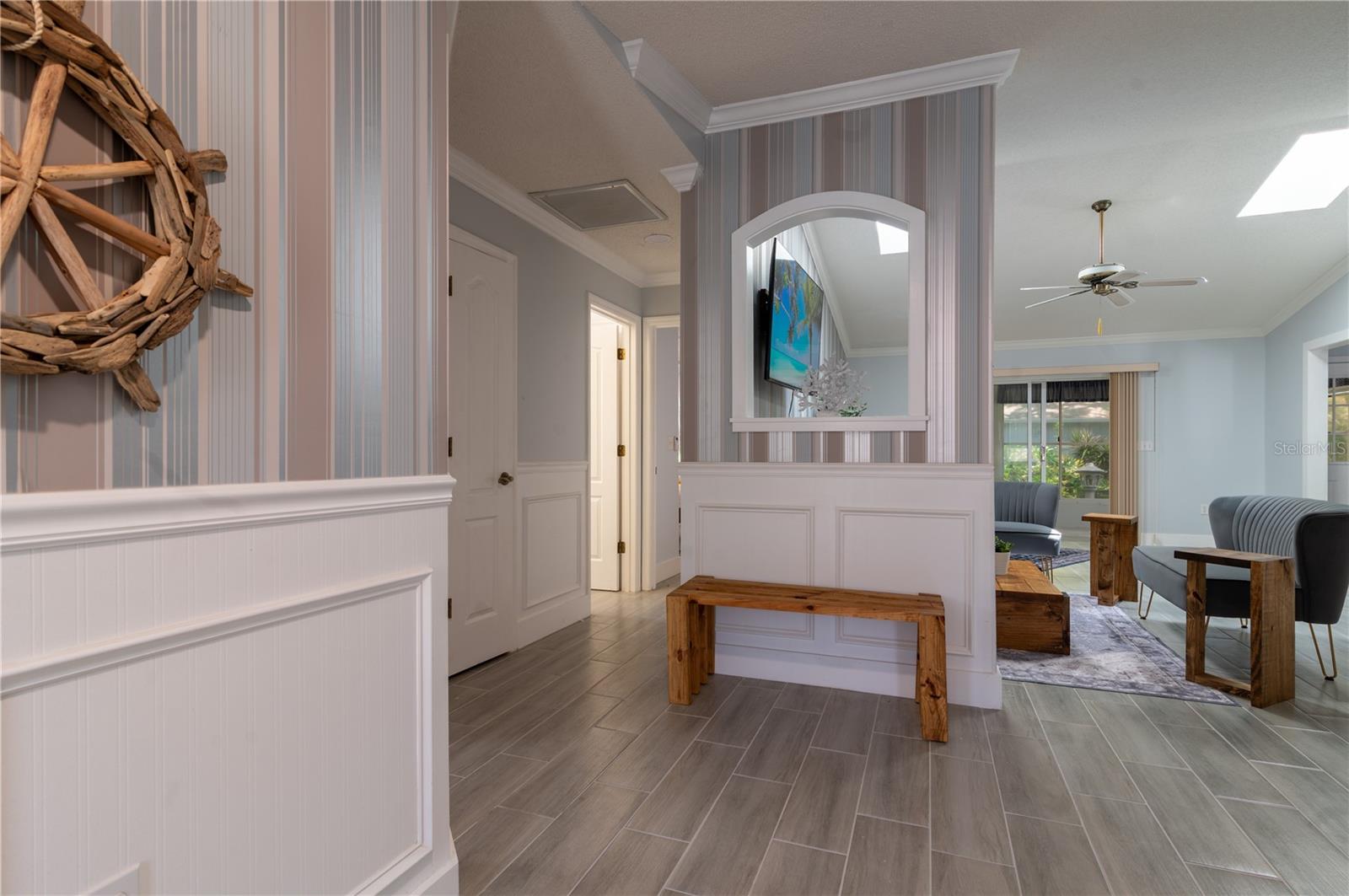 6908 ARBOR OAKS CIRCLE