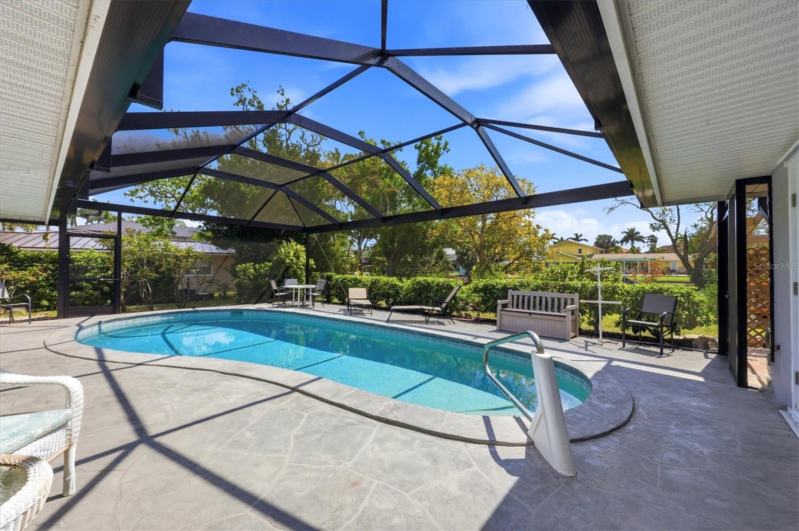 SORRENTO SHORES REP OF 2 - Residential