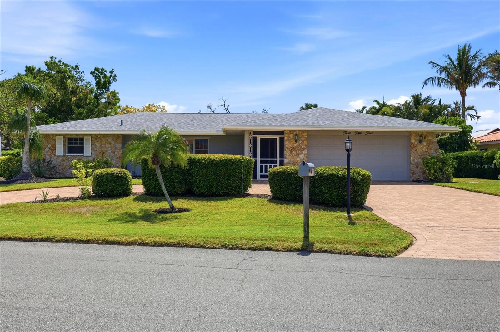 SORRENTO SHORES REP OF 2 - Residential