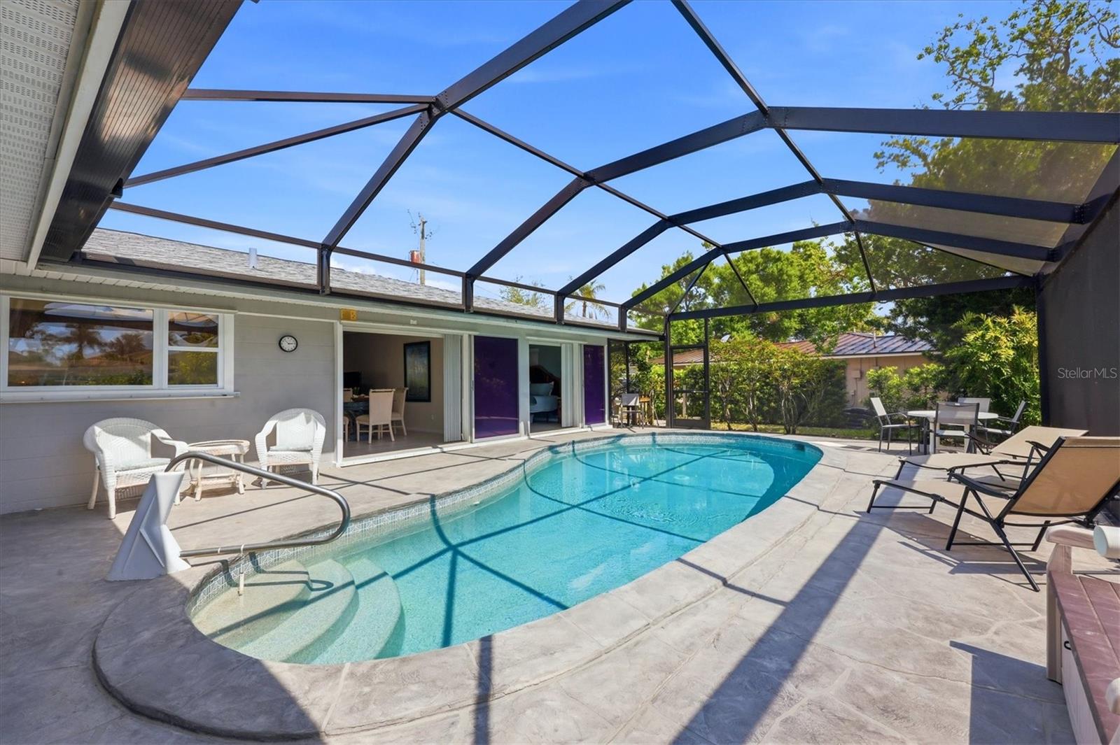 SORRENTO SHORES REP OF 2 - Residential