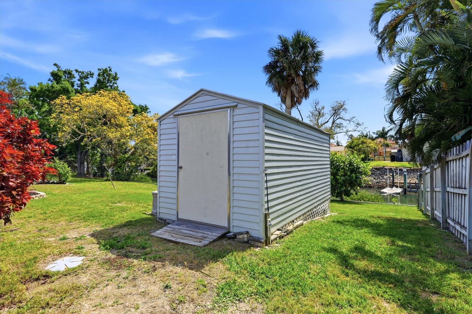 SORRENTO SHORES REP OF 2 - Residential