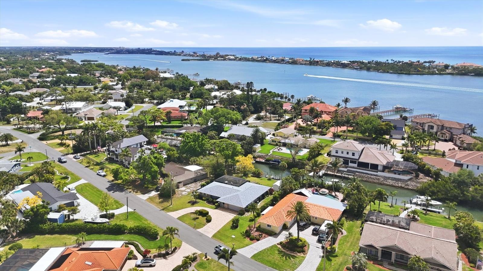 SORRENTO SHORES REP OF 2 - Residential