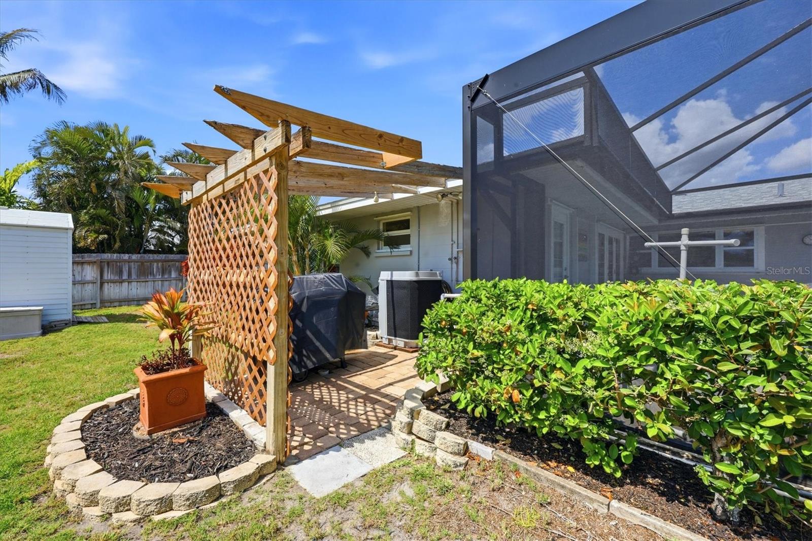 SORRENTO SHORES REP OF 2 - Residential