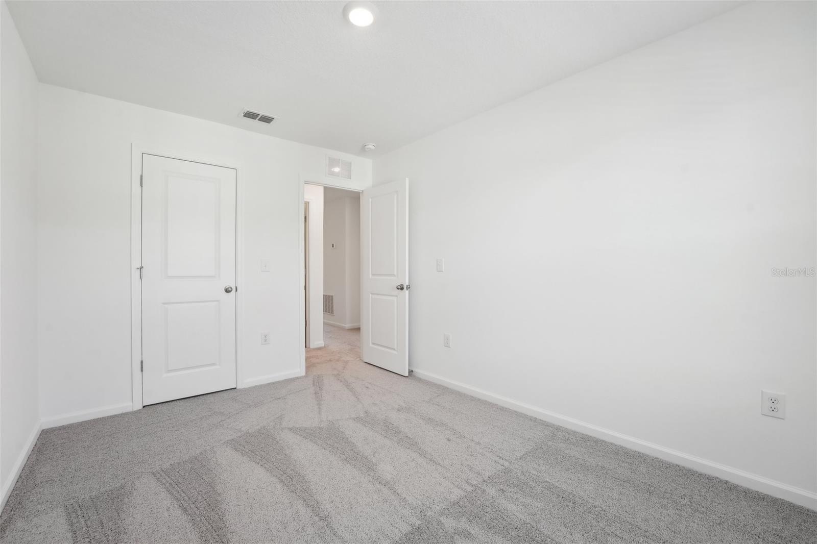 VISTA TOWNHOMES - Residential