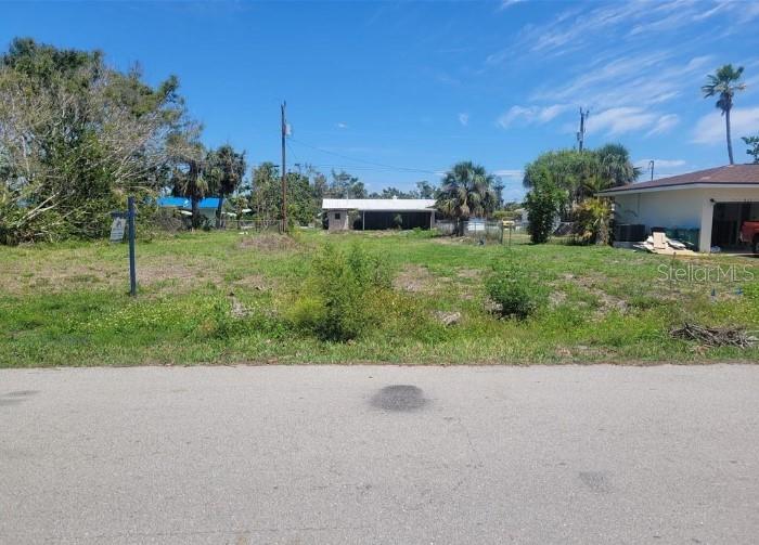 "Build Your Dream Home on this Residential Lot in a Coveted Area of Southeast Cape Coral"
Discover the perfect opportunity to construct your dream home on this residential lot, located in one of the most desirable areas of Southeast Cape Coral. Situated in close proximity to all the exciting attractions and amenities the Cape has to offer, this location also provides a peaceful retreat away from the hustle and bustle of noise and traffic.
Take advantage of the nearby beach and yacht club complex, offering a multitude of recreational activities. Additionally, the marina is currently undergoing restoration and upgrades, ensuring an enhanced boating experience for residents. It is worth noting that this particular lot is one of the rare few available in this highly sought-after area.
Seize the chance to invest in the heart of Cape Coral now, while the opportunity still exists. Don't miss out on the chance to create your ideal living space in this prime location.