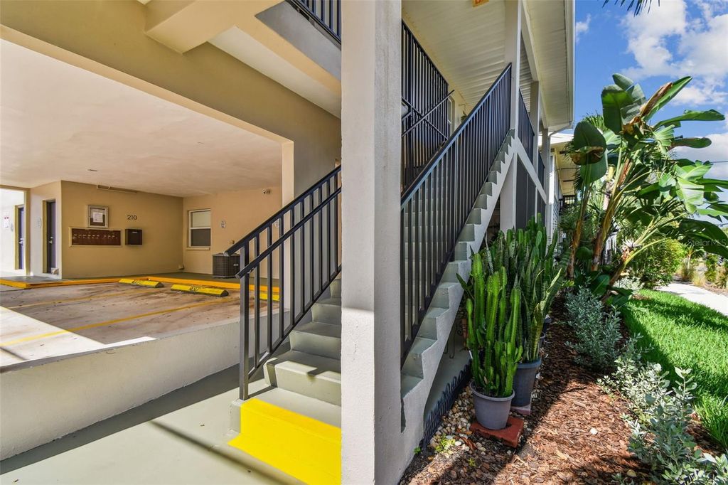 Photo of 210 6th Avenue N #9, St Petersburg, FL 33701 (MLS # TB8441349)