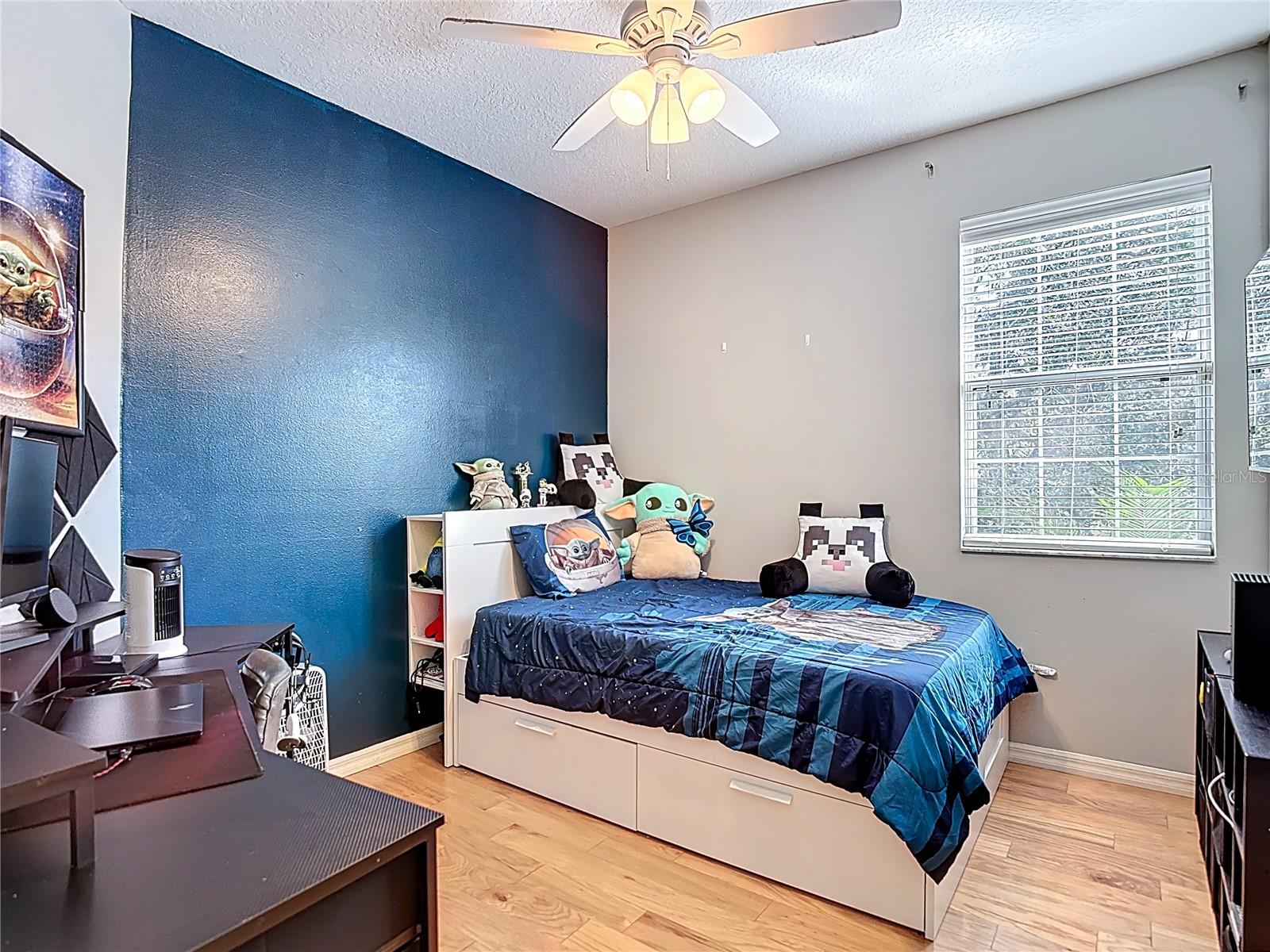 STONE RIDGE AT HIGHWOODS PRESE - Residential